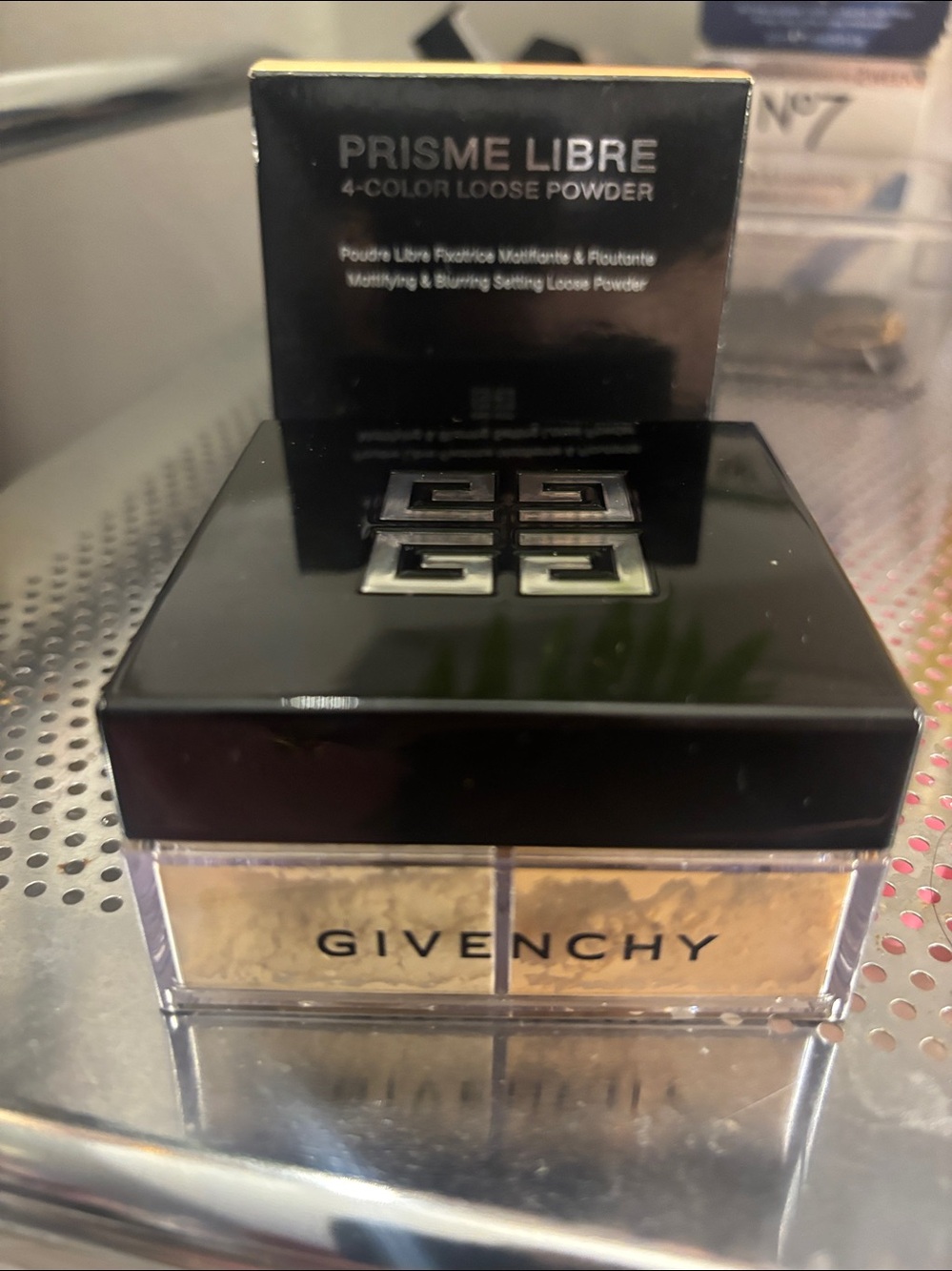 Decor item identification